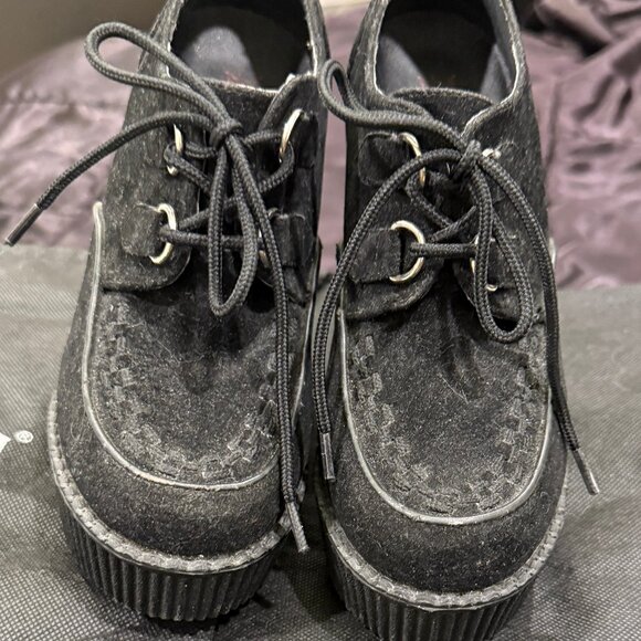 DEMONIA BLACK WITH GRAY PRINT SUEDE PLATFORM SHOES/BOOTIES - Picture 2 of 13